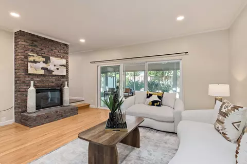 1527 Fields Dr, San Jose, CA 95129 photo 6