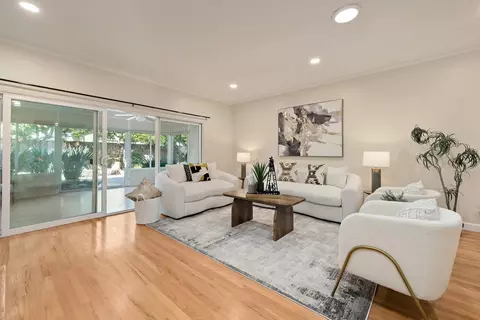 1527 Fields Dr, San Jose, CA 95129 photo 7