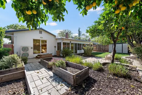 1527 Fields Dr, San Jose, CA 95129 photo 28