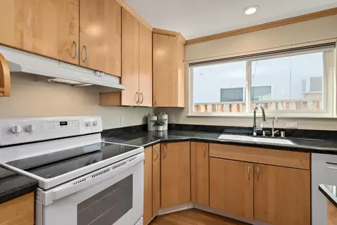 1527 Fields Dr, San Jose, CA 95129 photo 13