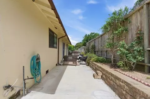 Exterior - 425 Exeter Pl, Marina, CA 93933 photo 6 of 6