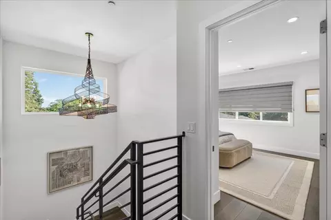 Entry Way - 10200 Empire Ave, Cupertino, CA 95014 photo 4 of 6