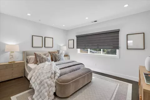 Bedroom - 10200 Empire Ave, Cupertino, CA 95014 photo 3 of 6