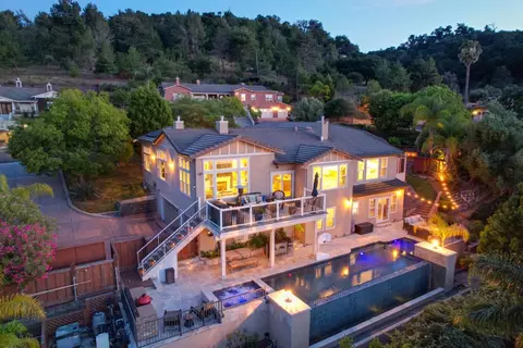 100 Heintz Ct, Los Gatos, CA 95032