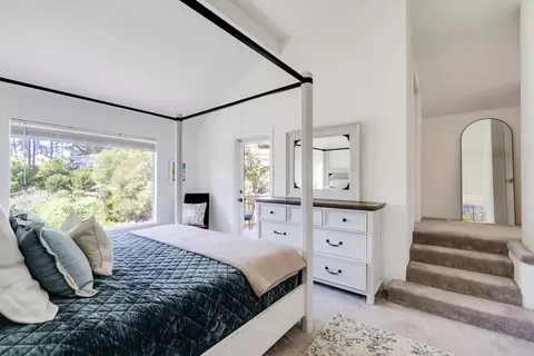 Bedroom - 4192 Sunridge Rd, Pebble Beach, CA 93953 photo 3 of 6