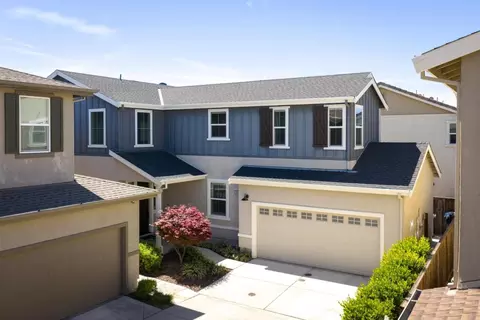 2360 Aerostar Way, Sacramento, CA 95834