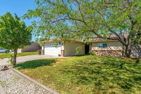 523 Thomas Cir, Suisun City, CA 94585