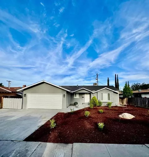 506 N Santa Monica St, Los Banos, CA 93635