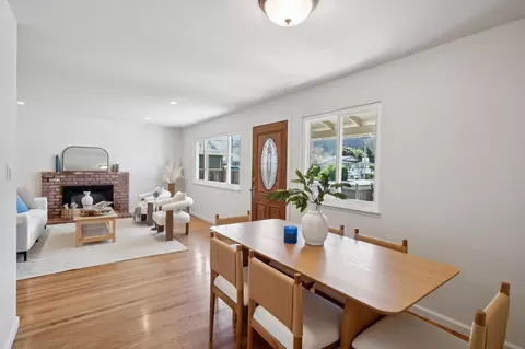 Dining - 851 Standish Rd, Pacifica, CA 94044 photo 3 of 4