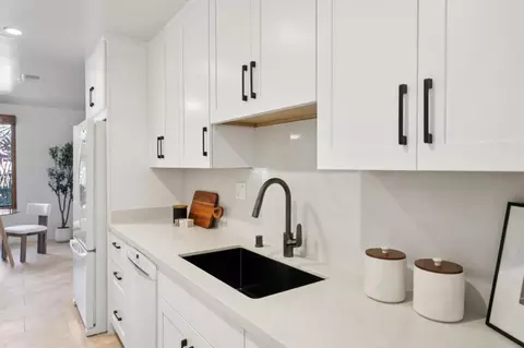 Kitchen - 851 Standish Rd, Pacifica, CA 94044 photo 4 of 4