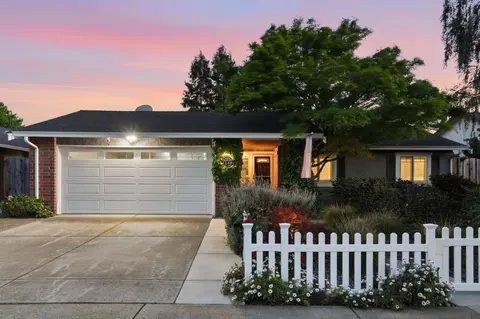 Exterior - 1140 Valbusa, Gilroy, CA 95020 photo 13 of 14
