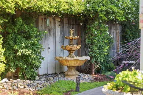 Exterior - 1140 Valbusa, Gilroy, CA 95020 photo 7 of 14