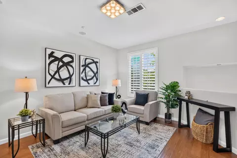 Living - 461 Bedford Loop, Mountain View, CA 94043 photo 1 of 2