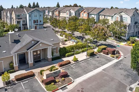 View/Area - 461 Bedford Loop, Mountain View, CA 94043 photo 1 of 7