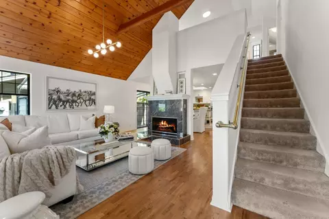 Other - 537 Mountain View Ave, Mountain View, CA 94041 photo 2 of 16