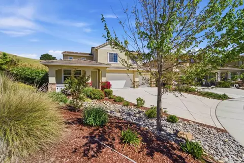 1661 Longmeadow Ct, Gilroy, CA 95020