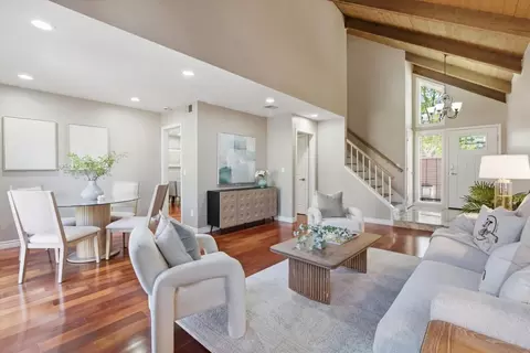 22835 Poplar Grove Sq, Cupertino, CA 95014