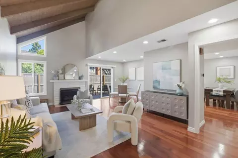 22835 Poplar Grove Sq, Cupertino, CA 95014