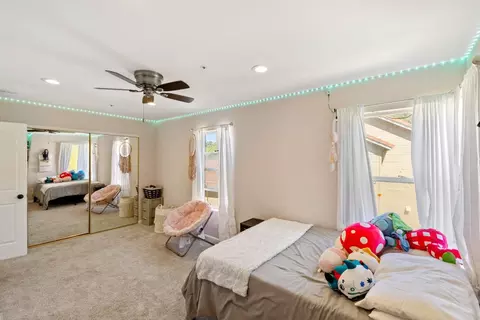 Bedroom - 17554 Sugarmill Rd, Salinas, CA 93908 photo 5 of 5