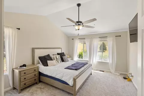 Bedroom - 17554 Sugarmill Rd, Salinas, CA 93908 photo 1 of 5