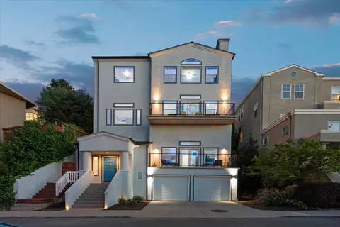130 Florence Ave, Oakland, CA 94618
