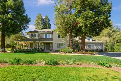 16615 De Witt Ave, Morgan Hill, CA 95037