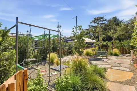 Exterior - 771 Seacliff Dr, Aptos, CA 95003 photo 8 of 14