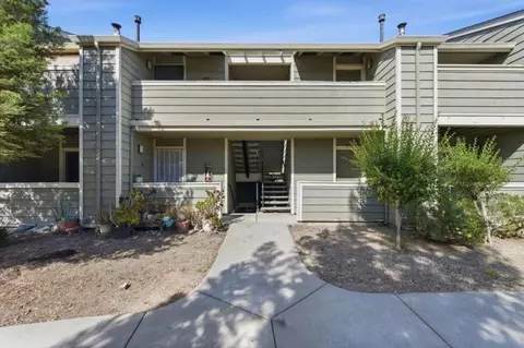 82 Castlebridge Dr, San Jose, CA 95116