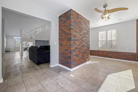 Entry Way - 2604 Snyder Ave, Modesto, CA 95356 photo 7 of 12
