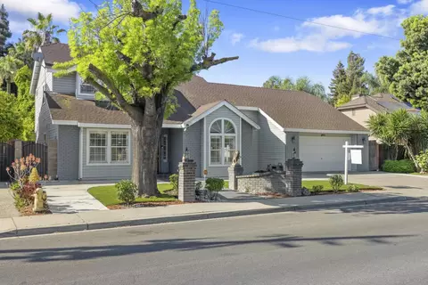 Exterior - 2604 Snyder Ave, Modesto, CA 95356 photo 3 of 6