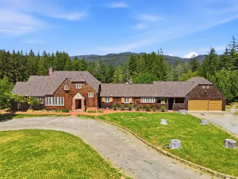 24580 Loma Prieta Ave, Los Gatos, CA 95033