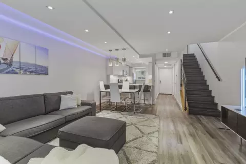 1092 Indian Summer Ct 14, San Jose, CA 95122