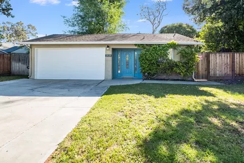 2620 Middlefield Rd, Palo Alto, CA 94306