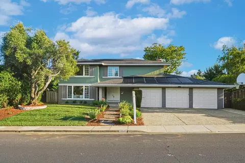 2741 Waltham Cross St, Belmont, CA 94002