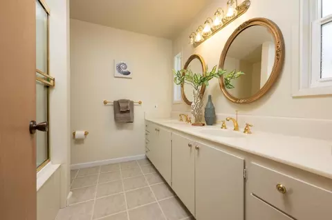 Bath - 1255 Tuolumne Rd, Millbrae, CA 94030 photo 1 of 3