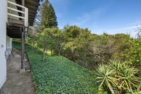Exterior - 1255 Tuolumne Rd, Millbrae, CA 94030 photo 6 of 7