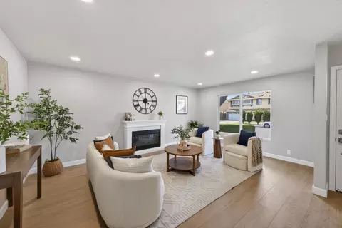 2747 Donovan Ave, Santa Clara, CA 95051