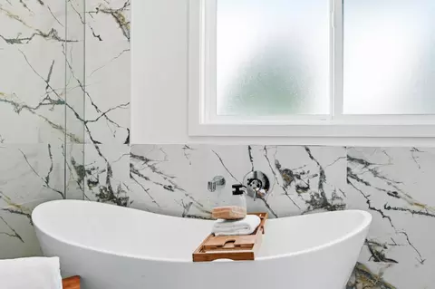 Bath - 3036 22nd Ave, San Francisco, CA 94132 photo 2 of 13