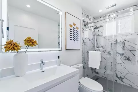 Bath - 3036 22nd Ave, San Francisco, CA 94132 photo 6 of 13