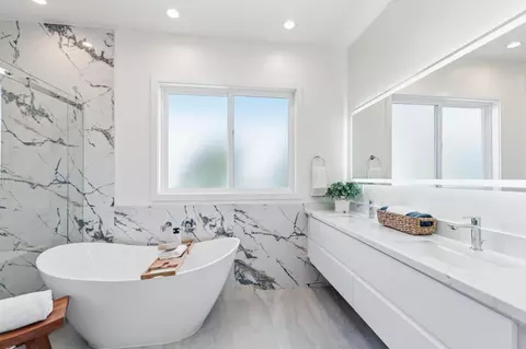 Bath - 3036 22nd Ave, San Francisco, CA 94132 photo 1 of 13