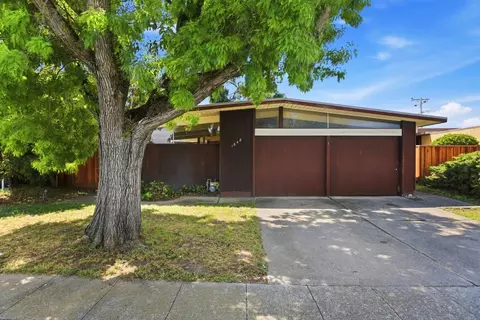 1648 Wolfe Dr, San Mateo, CA 94402