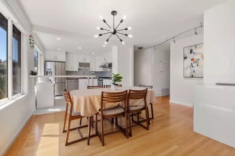 Dining - 54 Sunview Dr, San Francisco, CA 94131 photo 1 of 2