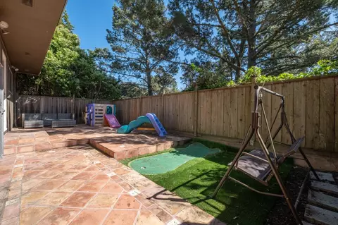 Exterior - 54 Sunview Dr, San Francisco, CA 94131 photo 3 of 5
