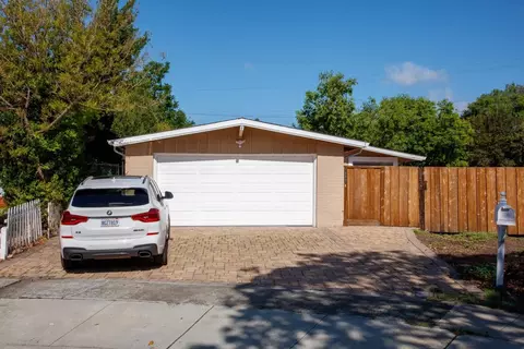 1177 Redrock Ct, Sunnyvale, CA 94089