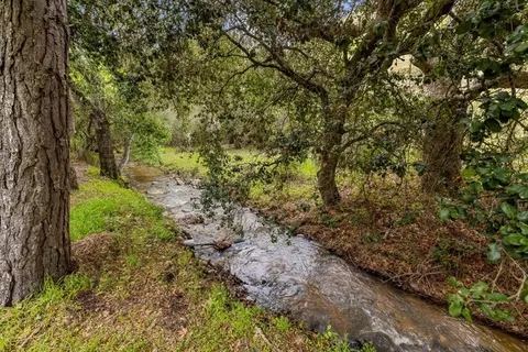 28750 Underwood Rd, Salinas, CA 93908 photo 17