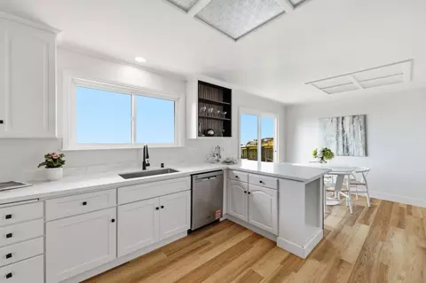 Kitchen - 308 Farallon Ave, Pacifica, CA 94044 photo 5 of 5