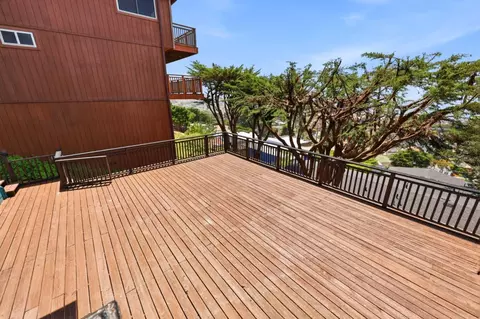Exterior - 308 Farallon Ave, Pacifica, CA 94044 photo 6 of 9