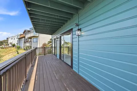 Exterior - 308 Farallon Ave, Pacifica, CA 94044 photo 4 of 9