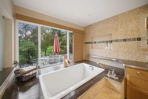Bath - 1159 Barcelona Dr, Pacifica, CA 94044 photo 9 of 19