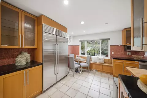 Kitchen - 1159 Barcelona Dr, Pacifica, CA 94044 photo 5 of 8